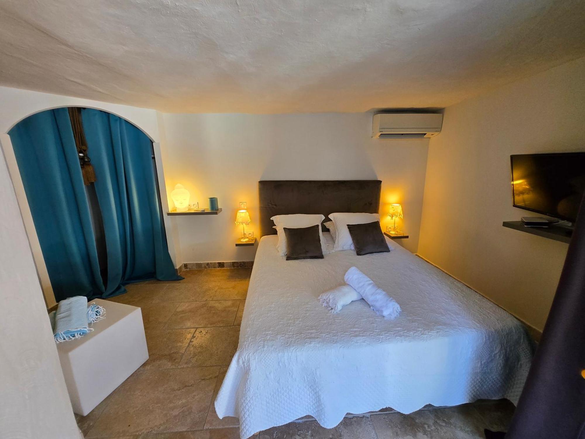 Villa Petra Bianca Suite & Chambre A 10Mn A Pied Du Port De Bonifacio Bonifacio  Exterior photo