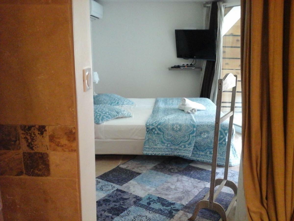 Villa Petra Bianca Suite & Chambre A 10Mn A Pied Du Port De Bonifacio Bonifacio  Exterior photo